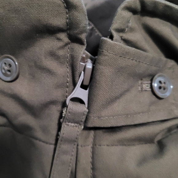 Uniqlo PUFFTECH Utility Jacket (HEATTECH) - Size Large, Brown - Picture 12 of 16